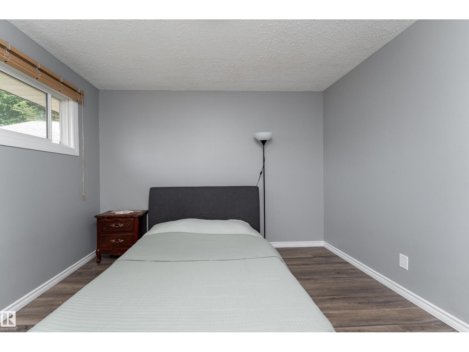 9012 MEADOWLARK RD NW - Image 17