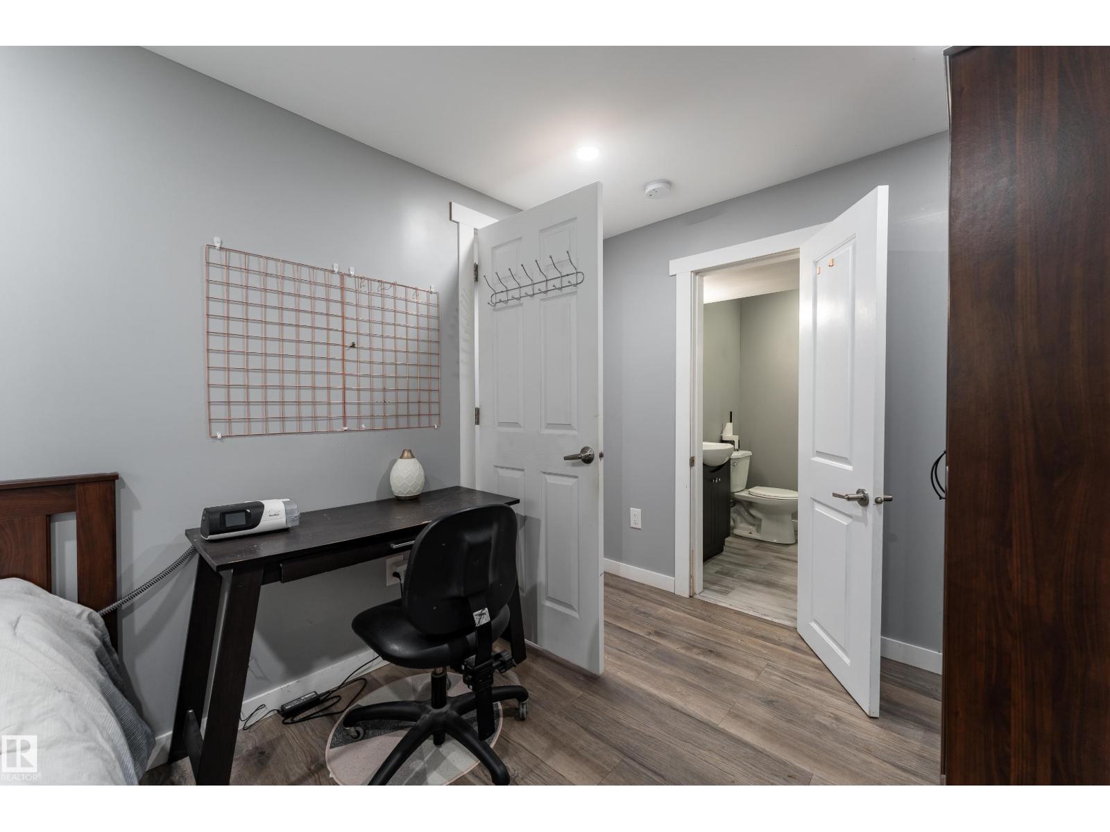 9012 MEADOWLARK RD NW - Image 33