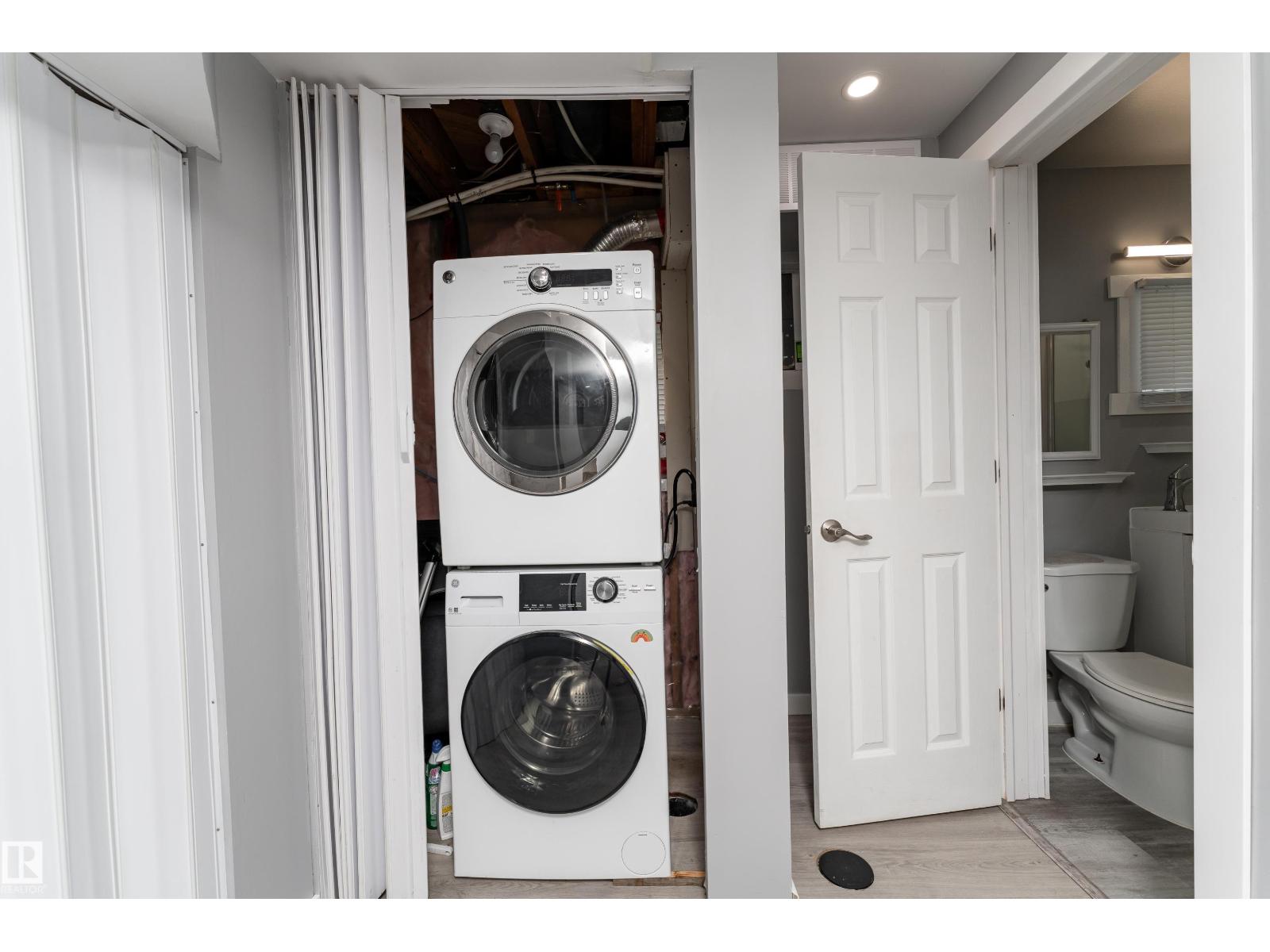9012 MEADOWLARK RD NW - Image 38