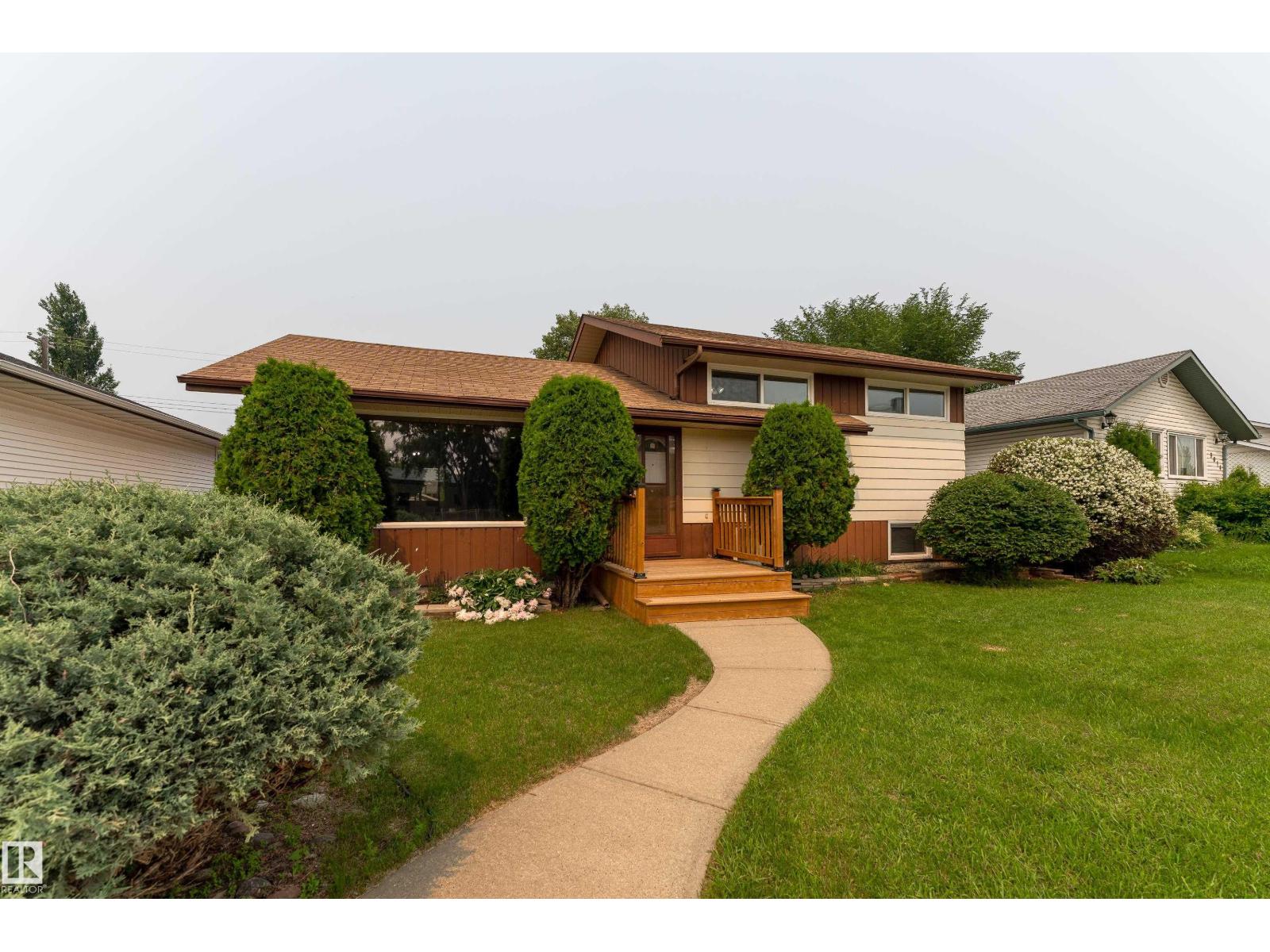 9012 MEADOWLARK RD NW - Image 47