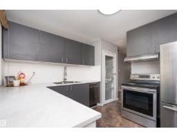 9012 Meadowlark Rd Nw, Edmonton, AB T5R5W8 Photo 12