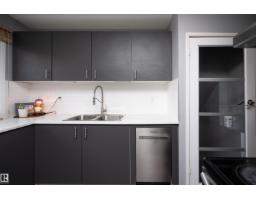 9012 Meadowlark Rd Nw, Edmonton, AB T5R5W8 Photo 13