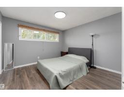 9012 Meadowlark Rd Nw, Edmonton, AB T5R5W8 Photo 16
