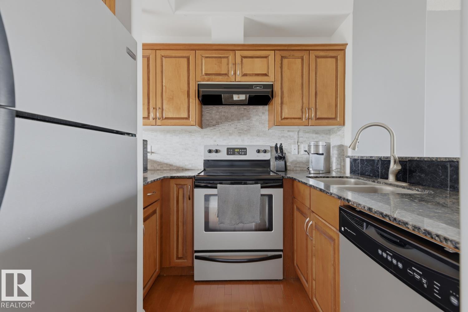 #9 13215 153 AV NW - Image 10