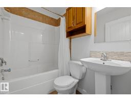 #9 13215 153 Av Nw, Edmonton, AB T6V0B6 Photo 15