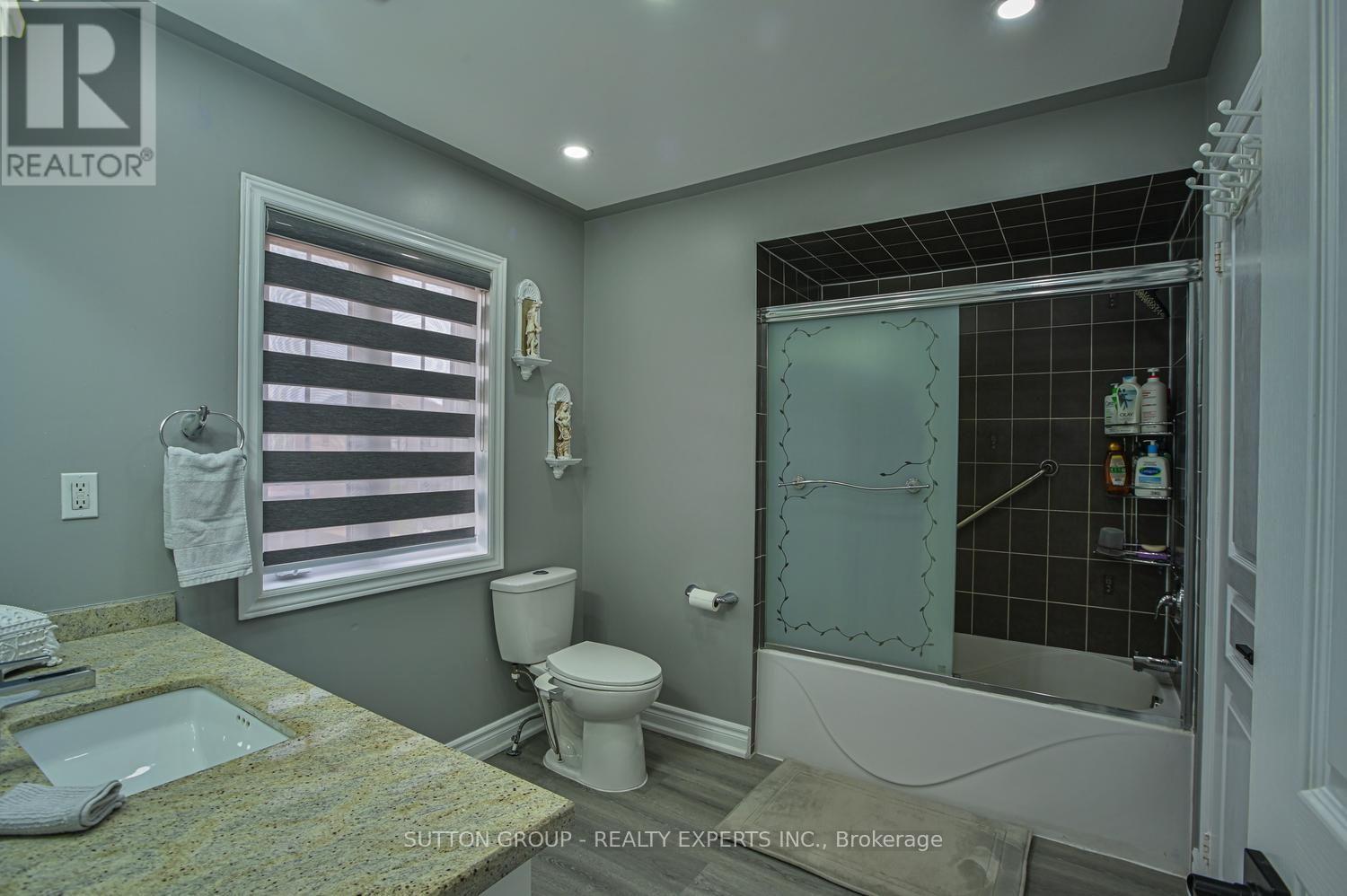 373 SUNNY MEADOW BOULEVARD - 32