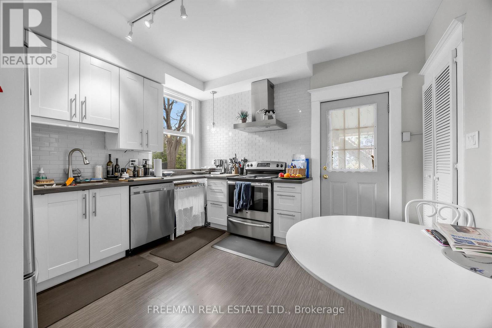 129 INDIAN ROAD - 12