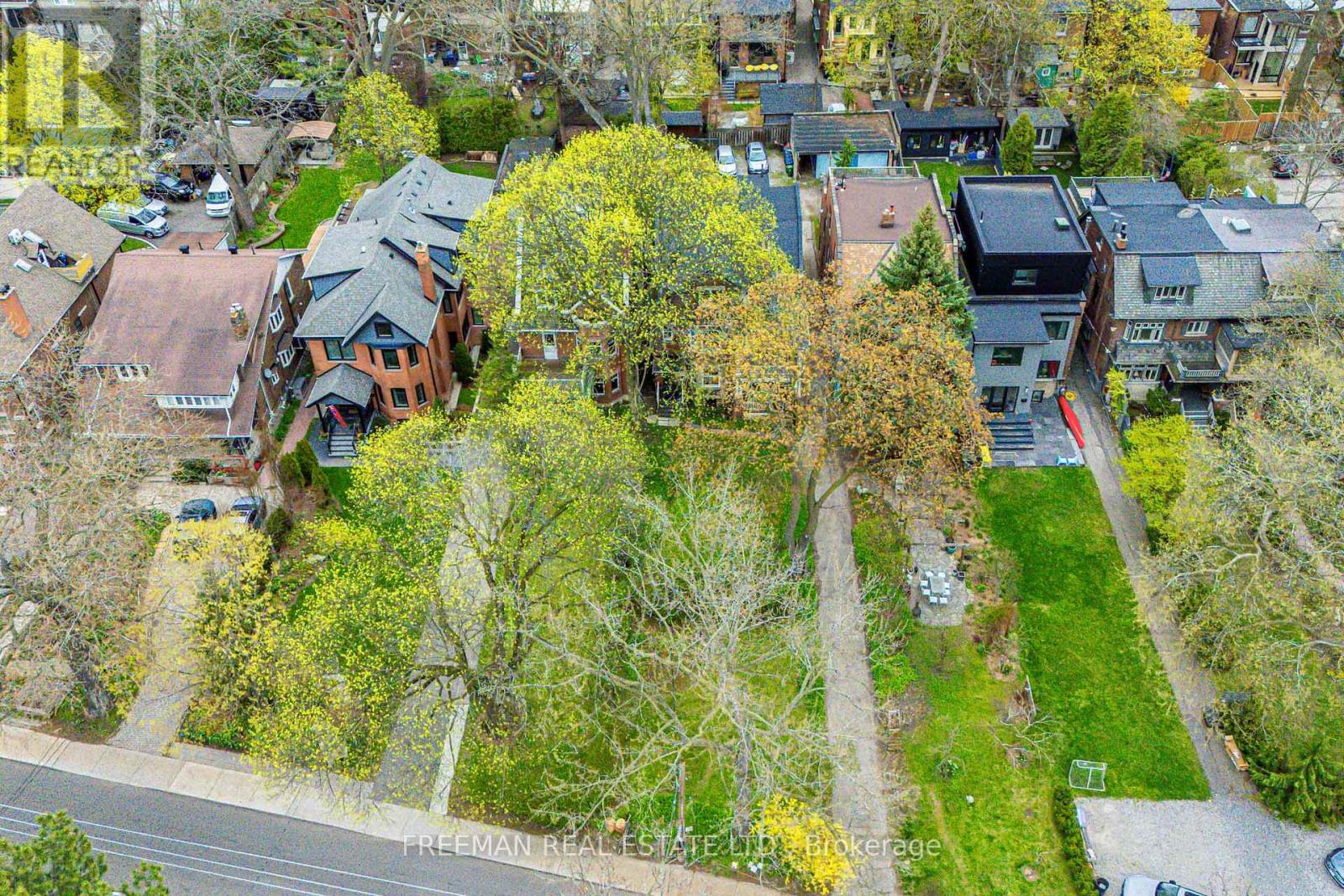 129 INDIAN ROAD - 40
