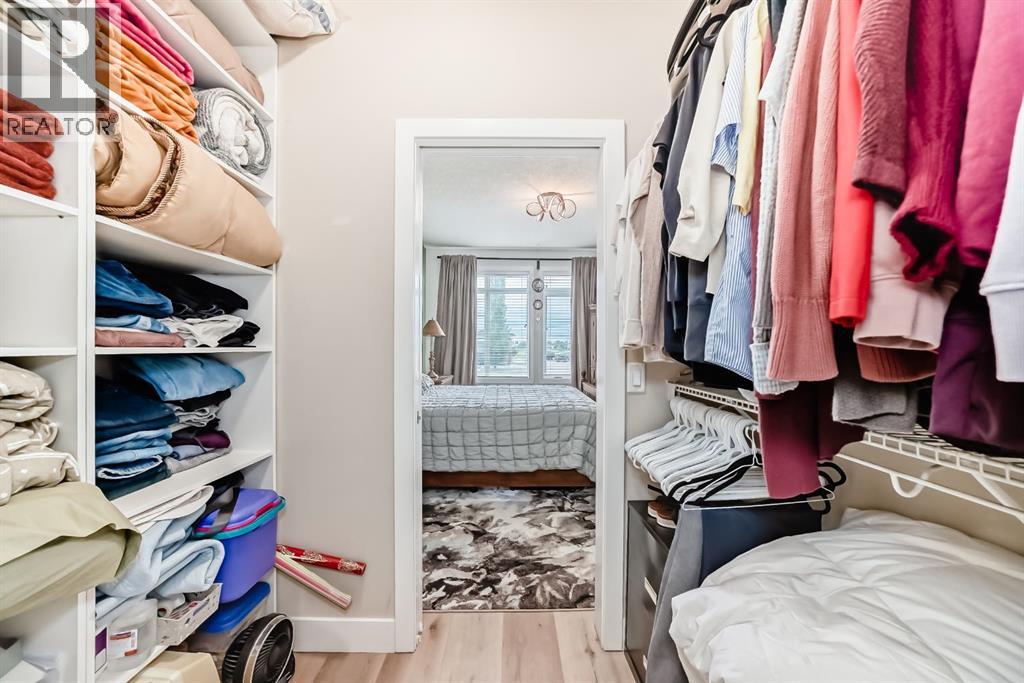 1005 Westmount Drive - Photo 26
