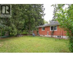 Laundry room - 13 Lewis Street, New Hamburg, ON N3A1P5 Photo 8