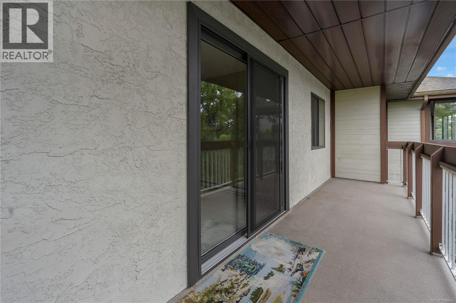 #403 79 Gorge Rd W - 11