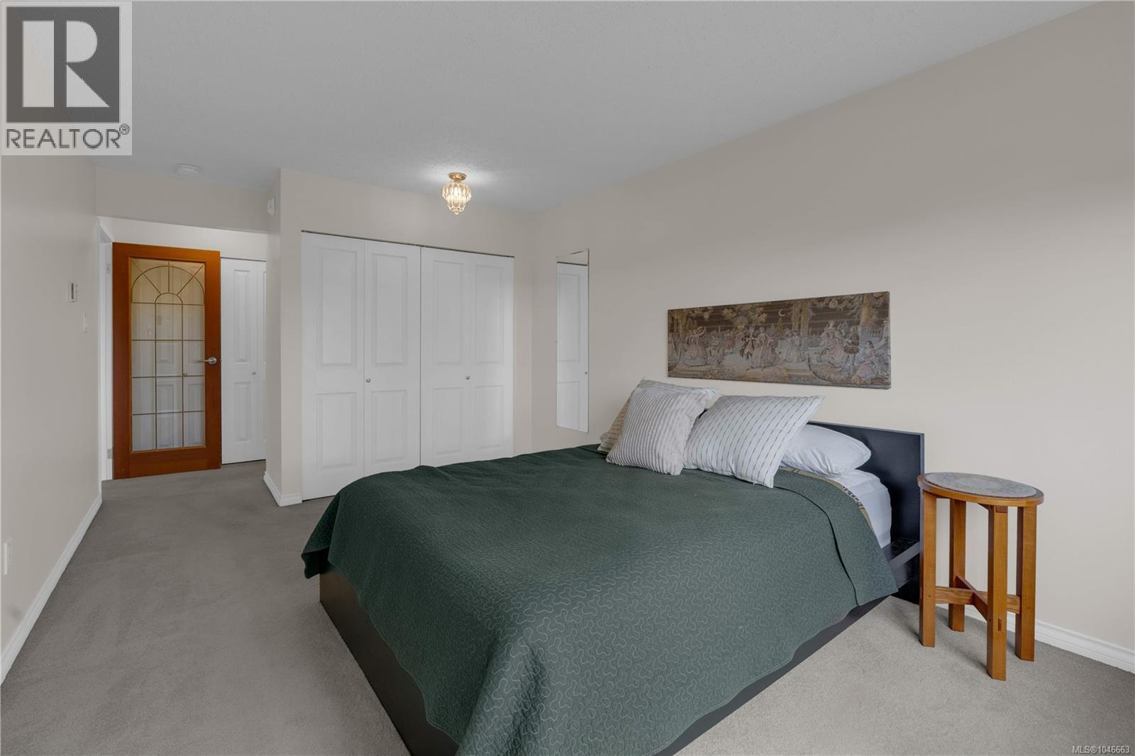 #403 79 Gorge Rd W - 30