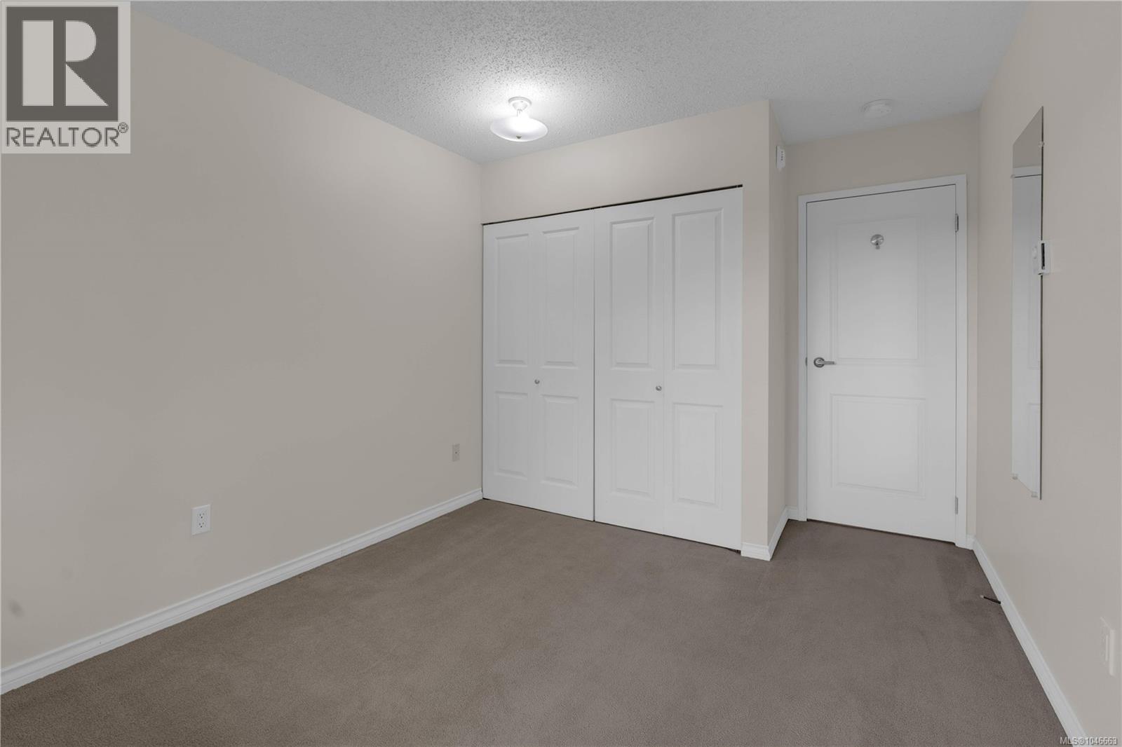 #403 79 Gorge Rd W - Image 32