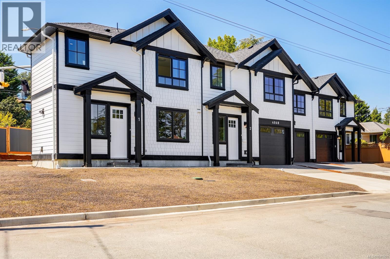 1 4068 Tuxedo Drive, Saanich