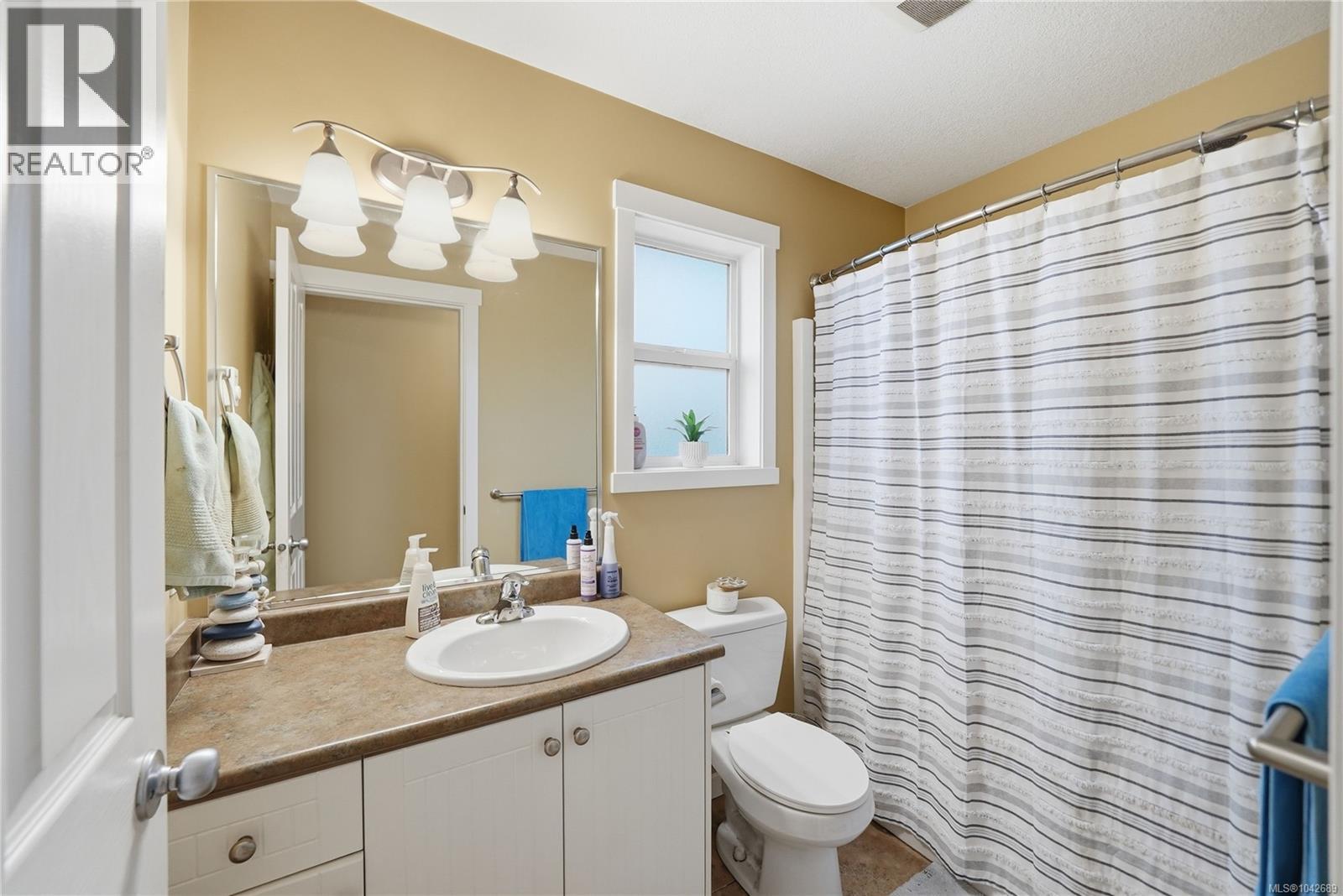 6085 Clayburn Pl - 21