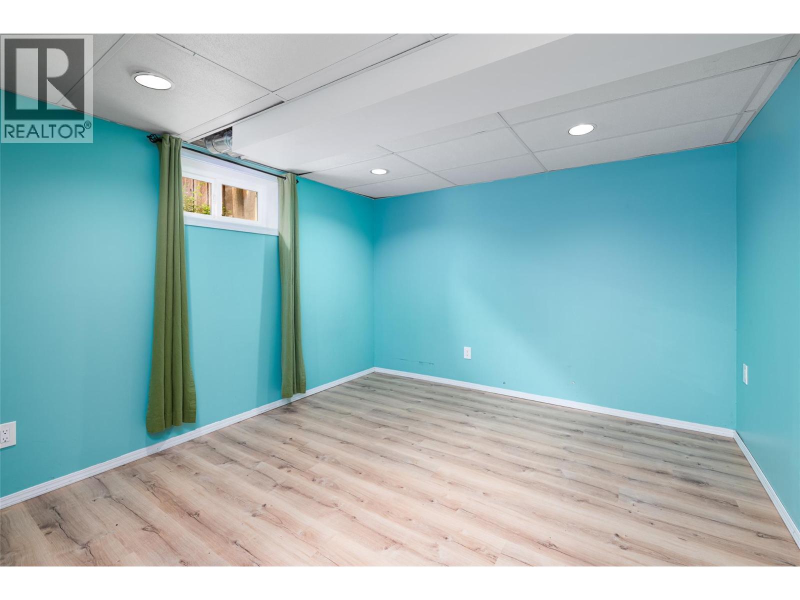 609 20th Avenue S - Image 17