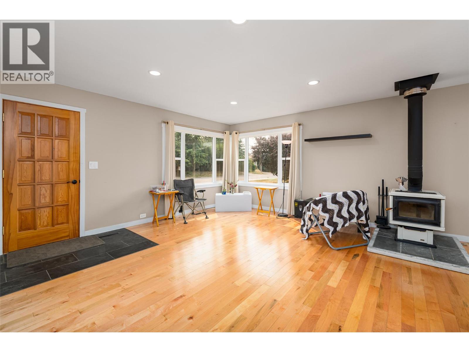 609 20th Avenue S - 8