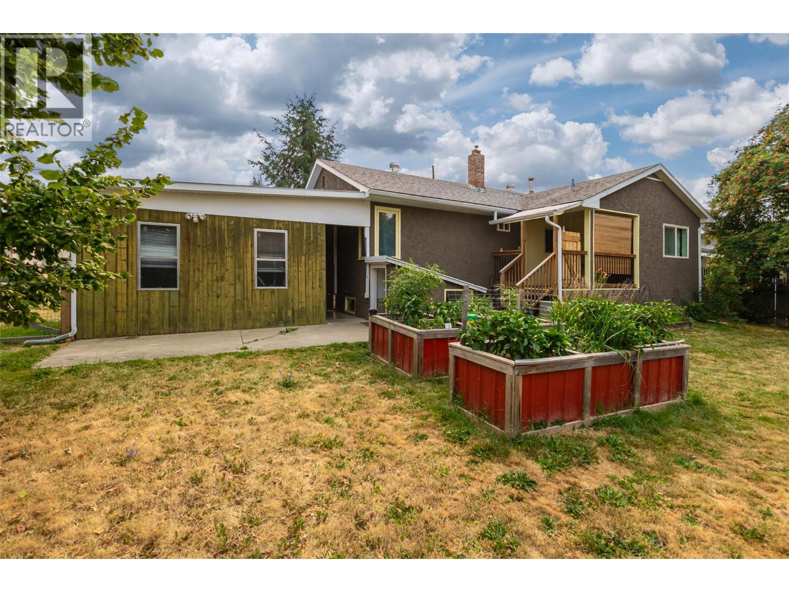 609 20th Avenue S - 5