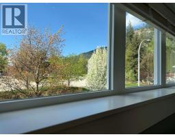 3583 14th Avenue, Castlegar, BC V1N4J2 Photo 32