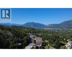 Bedroom - 3583 14th Avenue, Castlegar, BC V1N4J2 Photo 6