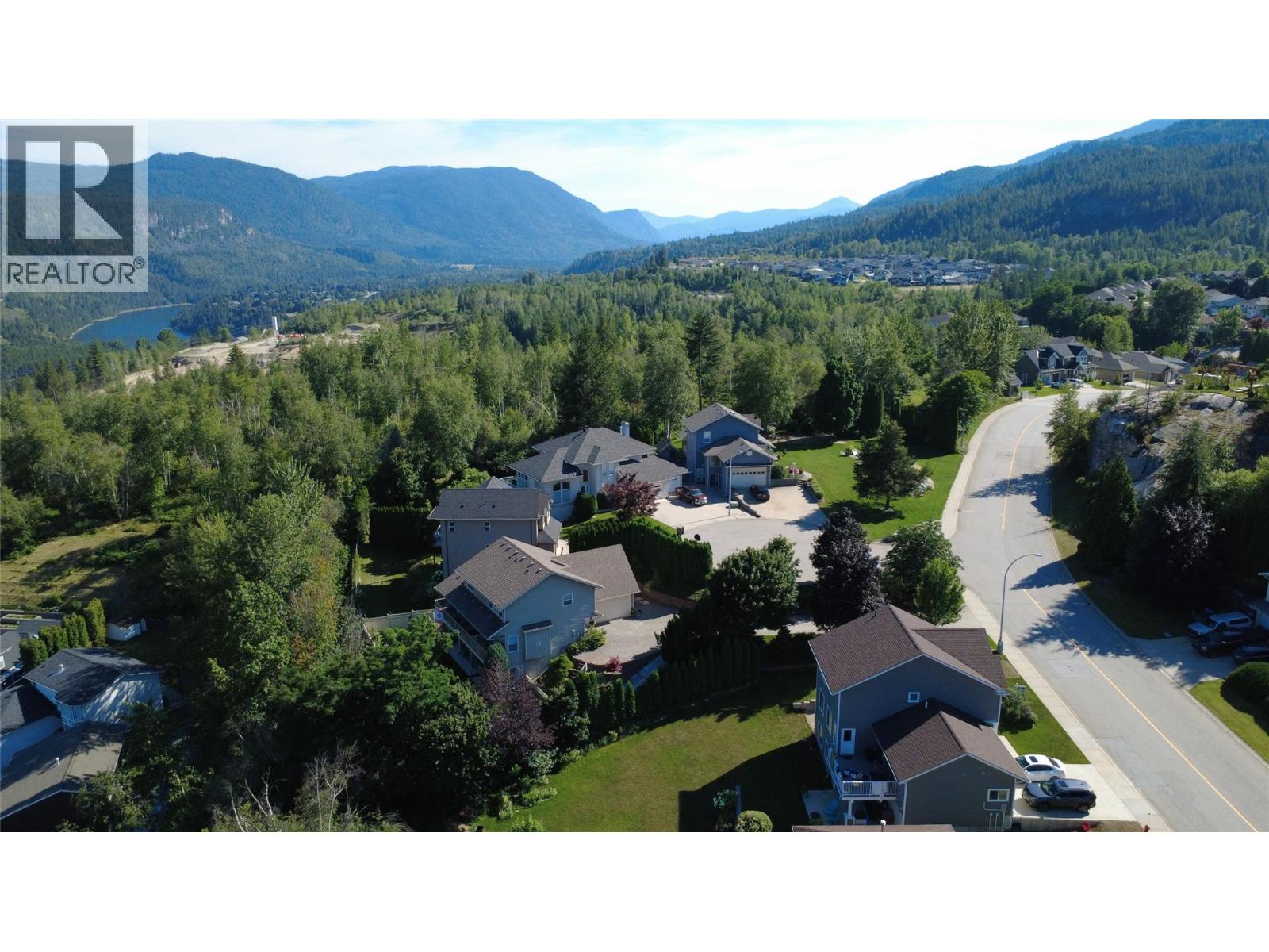 3583 14th Avenue - 64