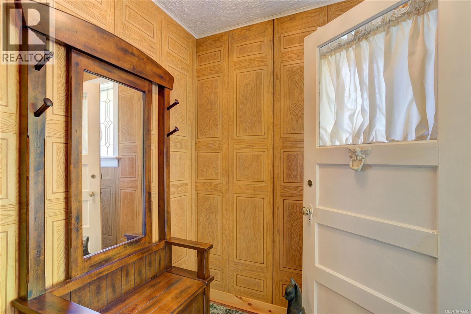 10660 Cedar Dr - 2