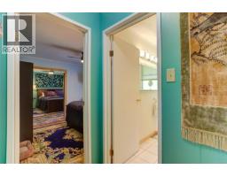 10660 Cedar Dr, Youbou, BC V0R3E1 Photo 21