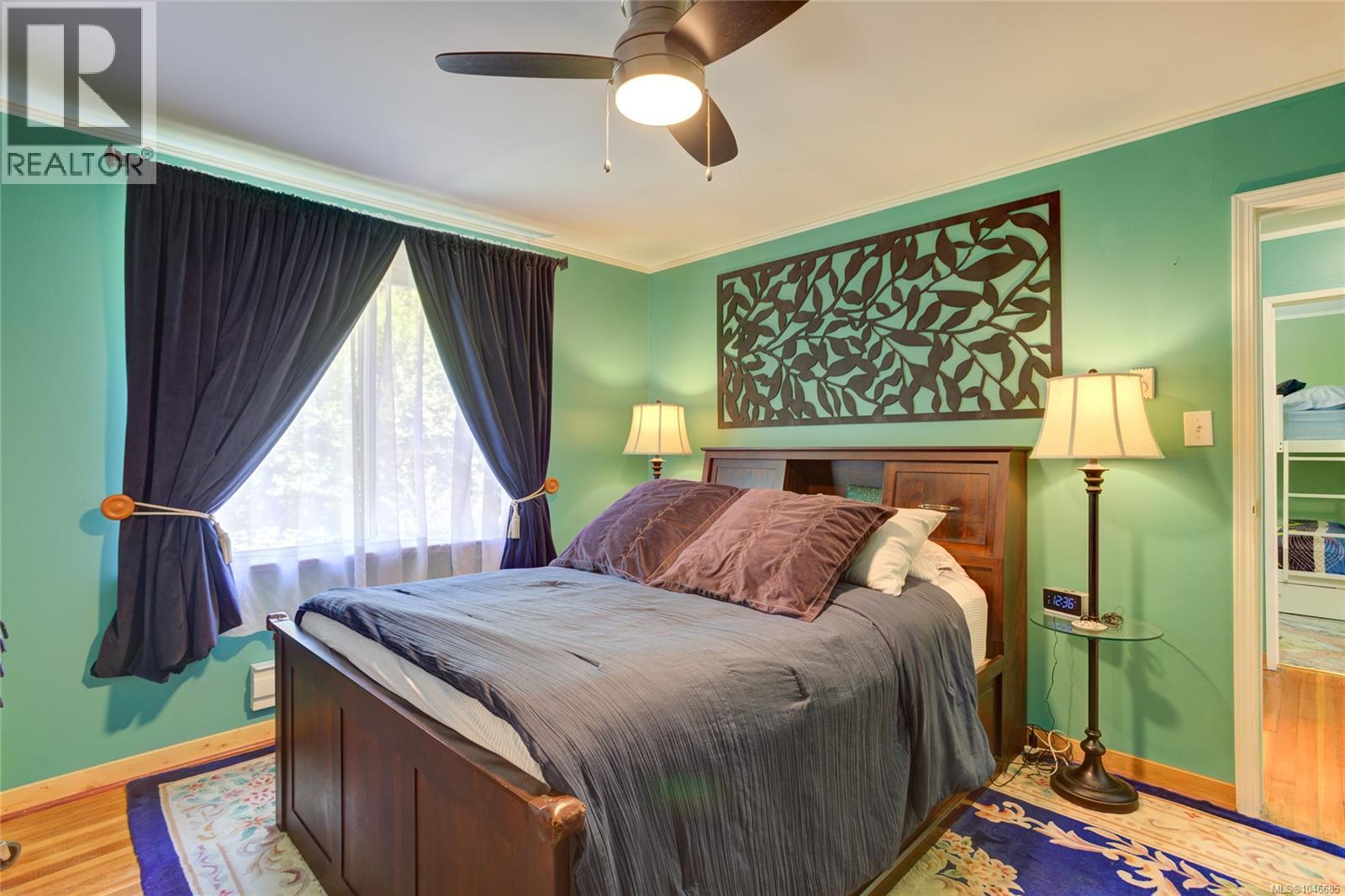 10660 Cedar Dr - Image 24