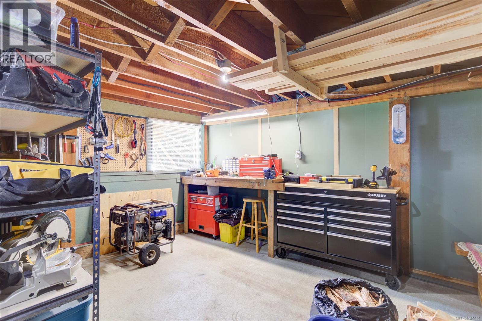 10660 Cedar Dr - Image 36