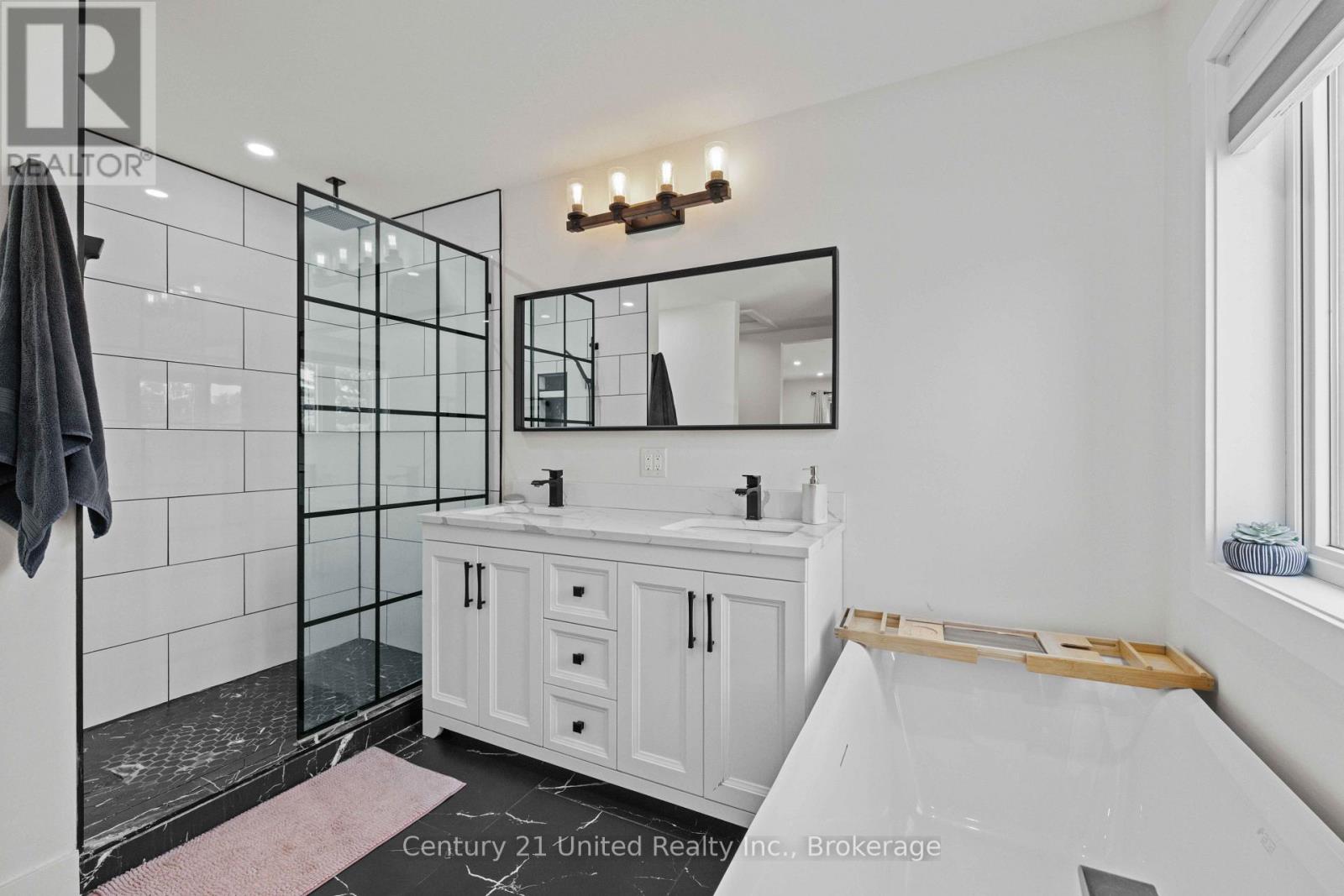 27 AWBRIE LANE - Image 20