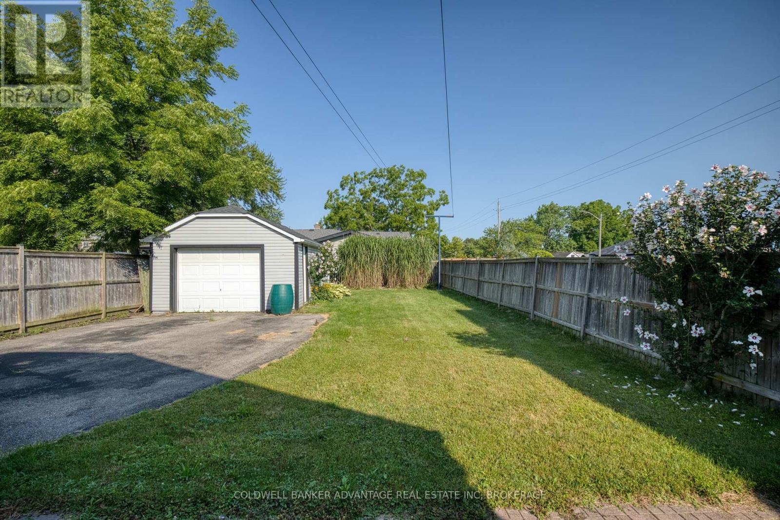 205 ROSS STREET - 31
