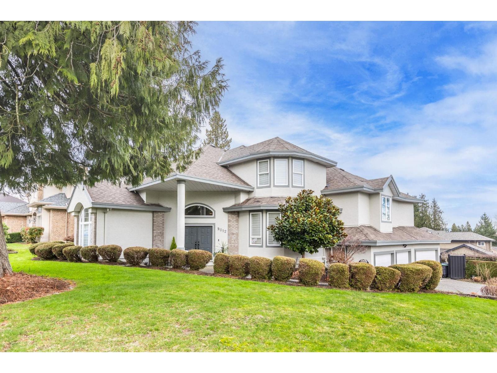 6 Bed, 5 Bath House for Sale in Surrey – 9012 162A STREET, Surrey – MLS# R3155265 - Image 2