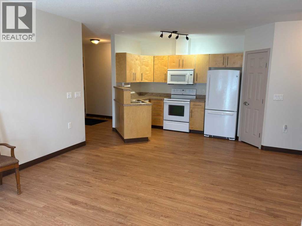 4304 51 Street - Photo 7