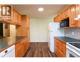 6587 Mystery Beach Rd, Fanny Bay, BC V0R1W0 Photo 19