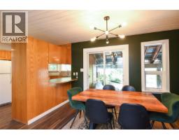 6587 Mystery Beach Rd, Fanny Bay, BC V0R1W0 Photo 25