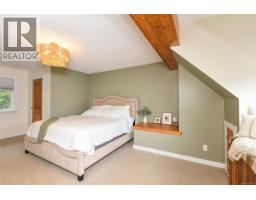 6587 Mystery Beach Rd, Fanny Bay, BC V0R1W0 Photo 37