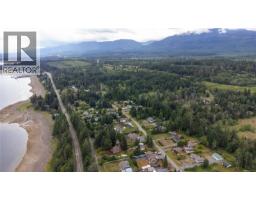 6587 Mystery Beach Rd, Fanny Bay, BC V0R1W0 Photo 69