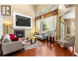 3285 Chartwell Green, Coquitlam, BC V3E3M9 Photo 6