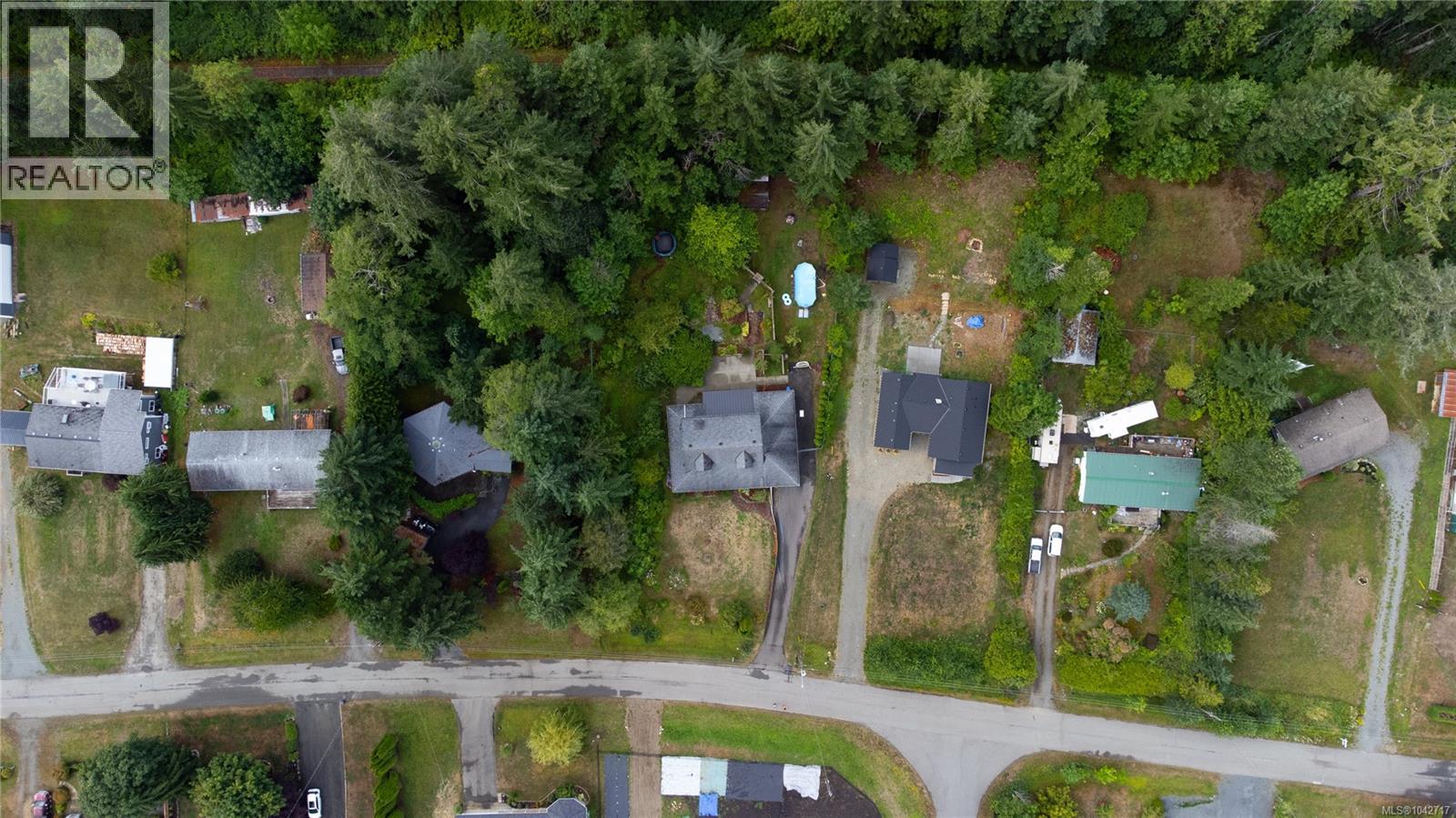 6587 Mystery Beach Rd, Fanny Bay