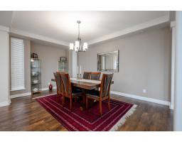 2338 Chardonnay Lane, Abbotsford, BC V4X0A6 Photo 8