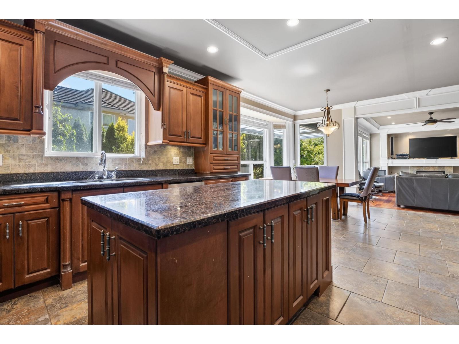6 Bed, 5 Bath House for Sale in Surrey – 16218 110TH AVENUE, Surrey – MLS# R3154624 - Image 13