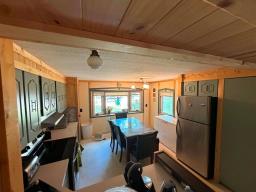 17 Manitoba Avenue, Lake Manitoba Narrows, MB R0C2K0 Photo 14