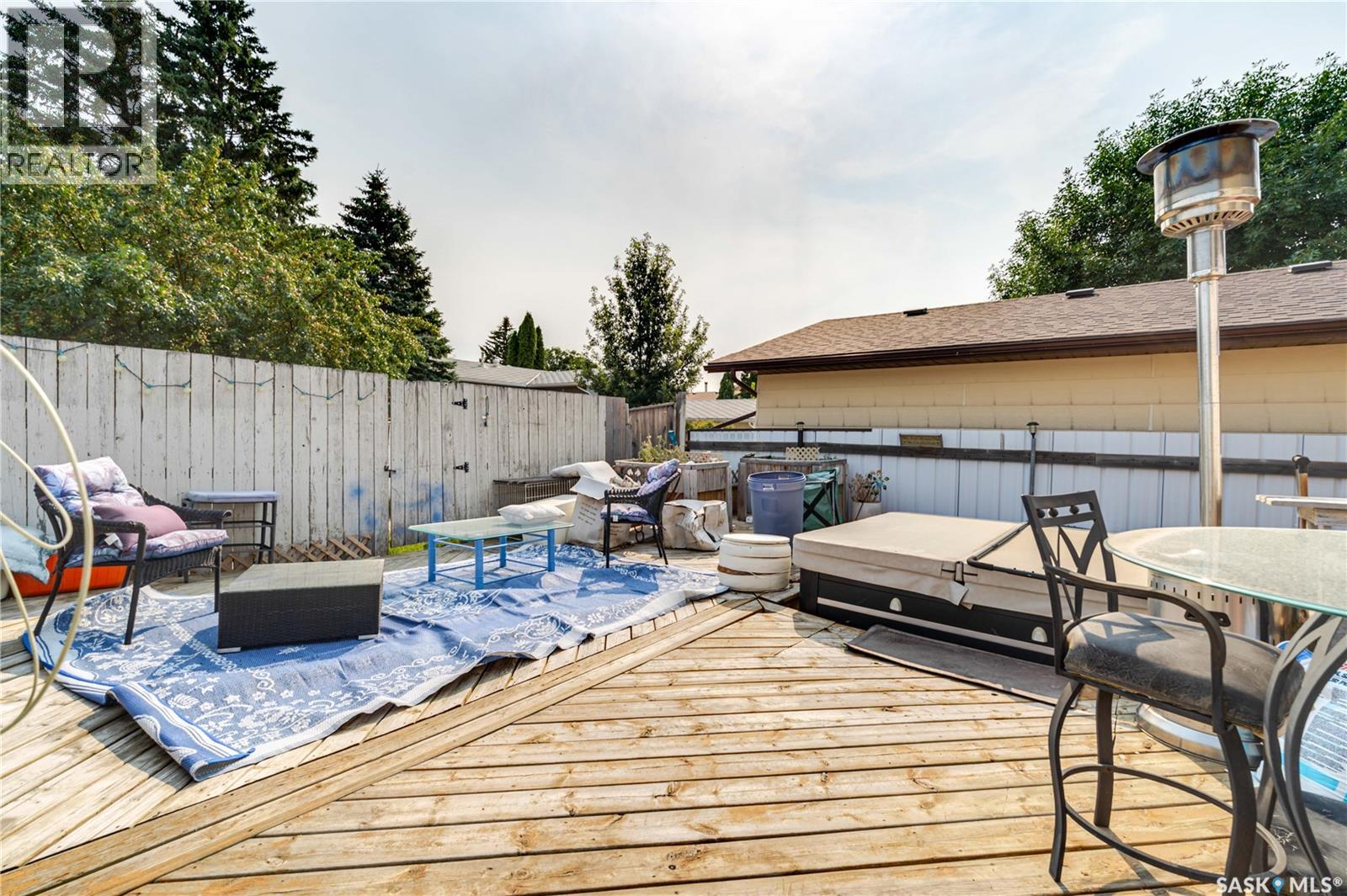 294 Wellington DRIVE - 29