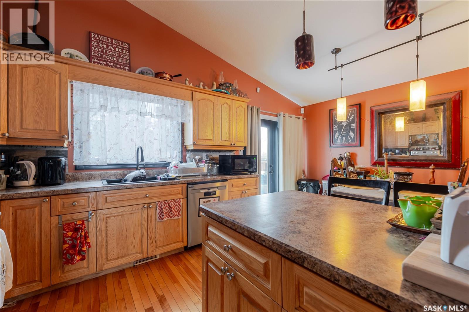 294 Wellington DRIVE - 8