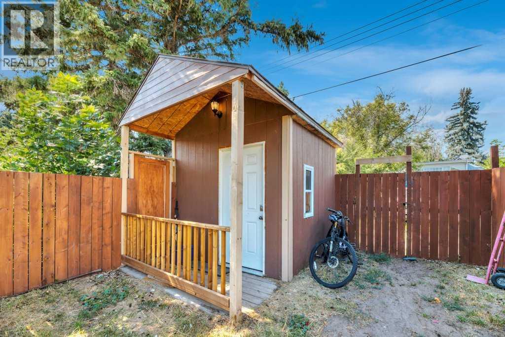 118 3rd Avenue E - Image 38