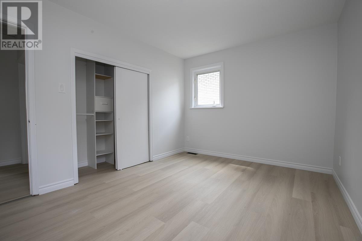 18 Eastern AVE - Image 22