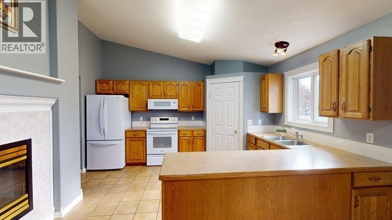 8604 90 STREET - Image 8