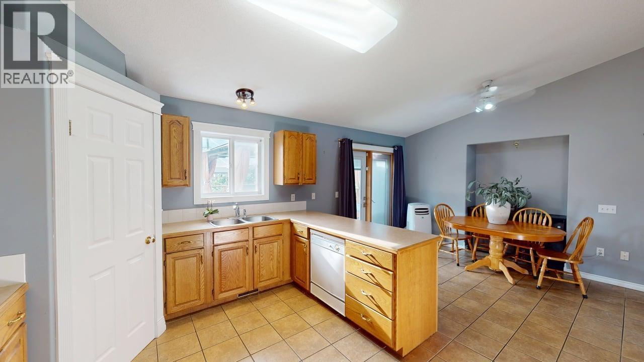 8604 90 STREET - 11