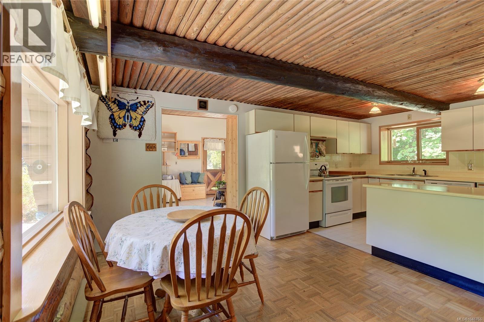 4389 Creighton Rd - Image 17