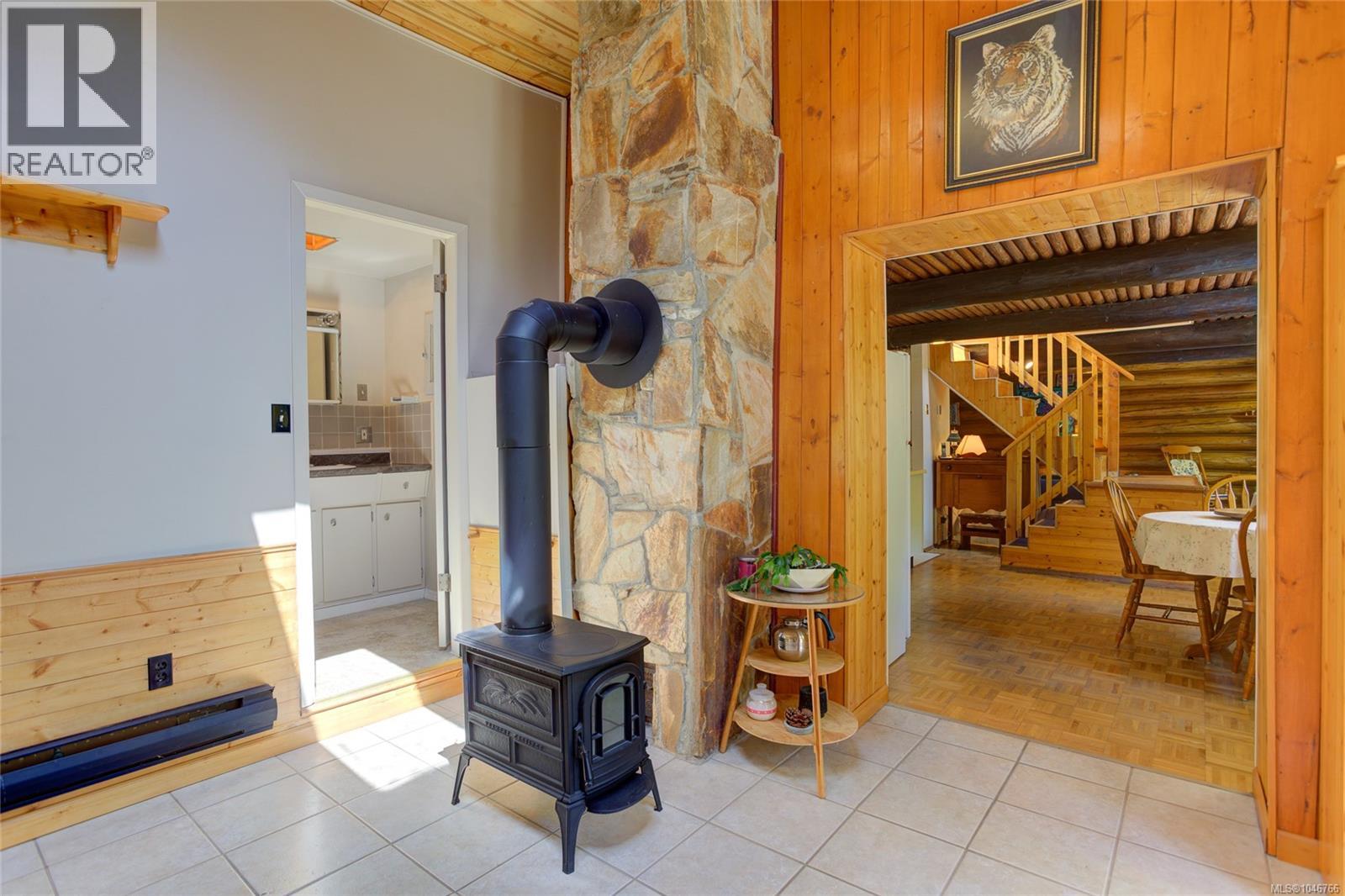 4389 Creighton Rd - Image 28